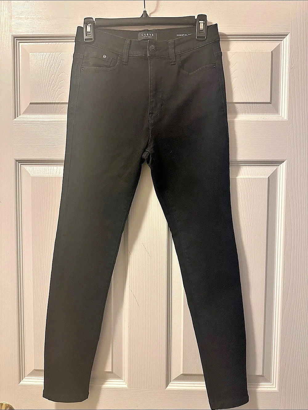 Women’s Curve Appeal Soft Black Essential Skinny Jeans - Size 6 (28)